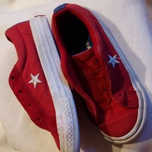 Converse low tops size 8 boys red white